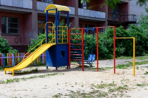 Открытие детских площадок в Йошкар-Оле продолжается